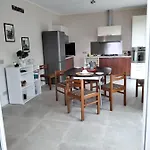 Guest house 